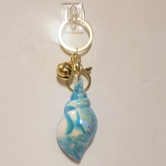 Acrylic Seashell Keychains/Purse Charms, NWT - Picture 6 of 6